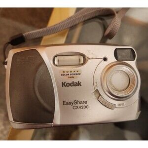 Kodak EASYSHARE CX4200 2.0 MP Digital Camera